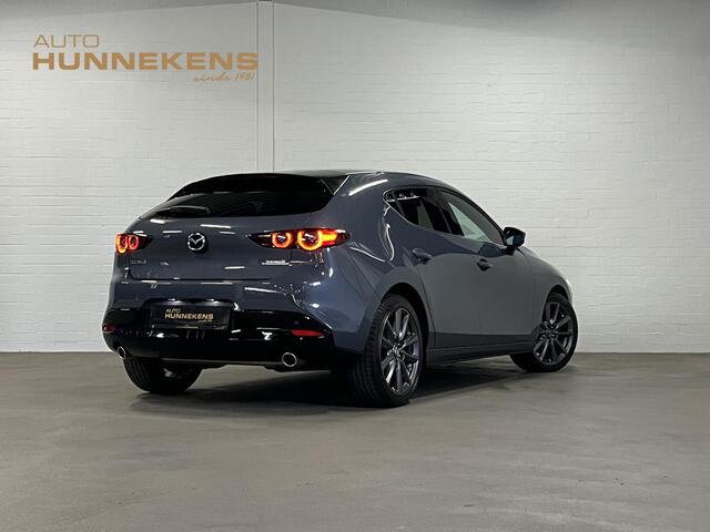 Mazda 3 2.0 Al-Selection Adapt. Cruise | Stuur-/stoelverwarming | Achteruitrij camera | Head-up | Bliss