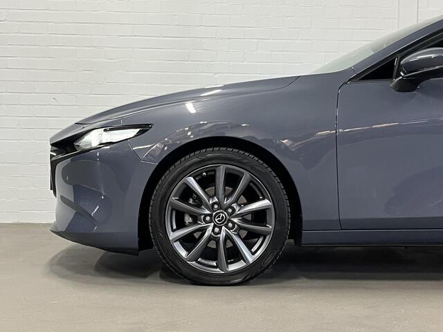 Mazda 3 2.0 Al-Selection Adapt. Cruise | Stuur-/stoelverwarming | Achteruitrij camera | Head-up | Bliss