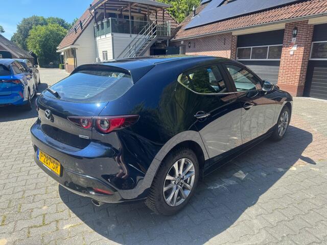 Mazda 3 2.0 E-SKYACTIV-G M Hybrid Automaat navigatie