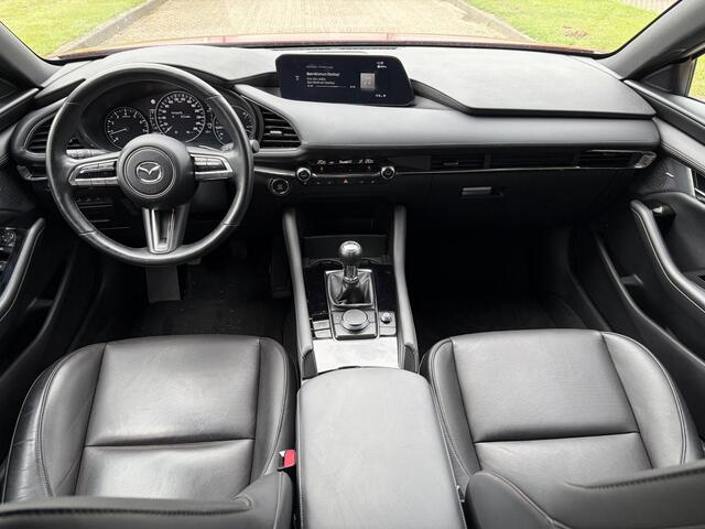 Mazda 3 2.0 e-SkyActiv-G M Hybrid 122 Luxury / Dealer Onderhouden / Fabrieksgarantie tot 01-2029 of 150.000km / Adaptieve Cruise Control / BOSE Audio / Elektrischebestuurderstoel met geheugen /