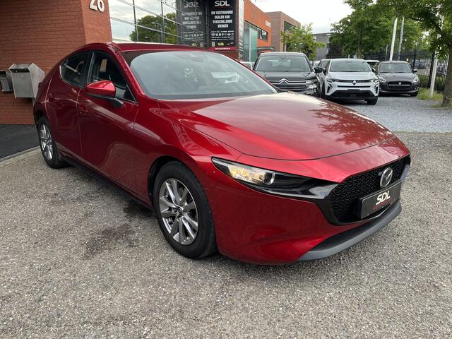Mazda 3 2.0 SkyActiv-G 120 TS+ // NAVI // PDC // ADAPTIVE CRUISE // BLIND SPOT MONITOR //