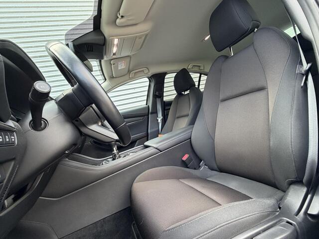 Mazda 3 2.0 e-SkyActiv-G M Hybrid 150 Sportive | Dealeronderhouden | Camera | Stuur&Stoelverwarming |