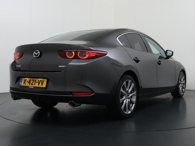 Mazda 3 186pk M Hybrid Luxury | 1ste eigenaar | BOSE | Dodehoekdetectie | LEER | 18"LMV | Stuur/stoelverwarming | Camera