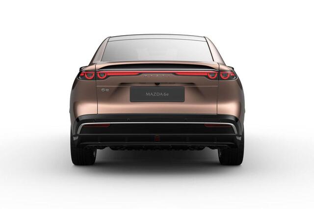 Mazda 6 6e Takumi 68.8 kWh 258 PK RWD | Beige leder + lichte hemelbekleding