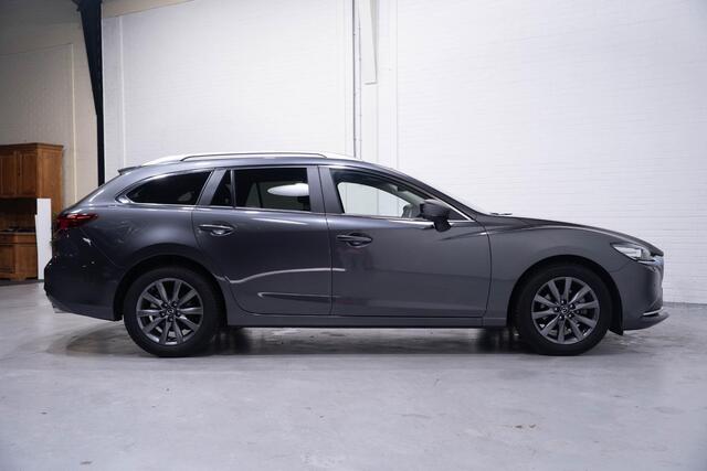 Mazda 6 Sportbreak 2.0 SkyActiv-G 165 Centre-Line HUD afneembare trekhaak stoelverwarming camera rondom PDC ECC Aplle-carplay ACC DAB led-verlichting private-glas 17"-inch lmv