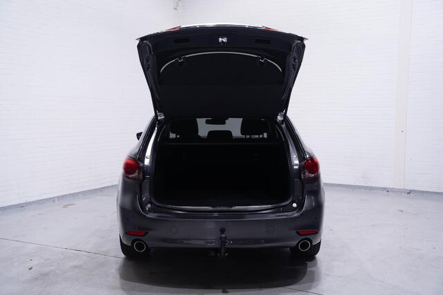 Mazda 6 Sportbreak 2.0 SkyActiv-G 165 Centre-Line HUD afneembare trekhaak stoelverwarming camera rondom PDC ECC Aplle-carplay ACC DAB led-verlichting private-glas 17"-inch lmv