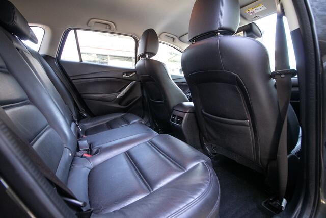 Mazda 6 Sportbreak 2.0 SkyActiv-G 165 Skylease GT Limited All-in rijklaarprijs | Navi | Leder