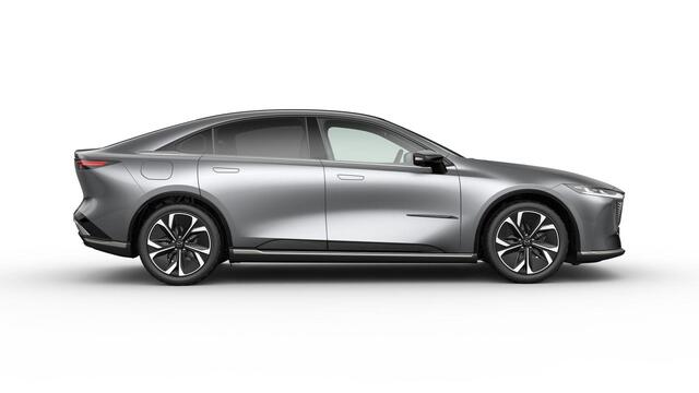 Mazda 6 6e Takumi Long Range 80 kWh / Machine Grey / Zwart kunstleder