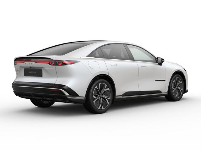 Mazda 6 6e Takumi 68.8 kWh | Dit jaar rijden, 17% bijtelling | ¤ 2.000 introductievoordeel bij aanschaf | Zwart leder |