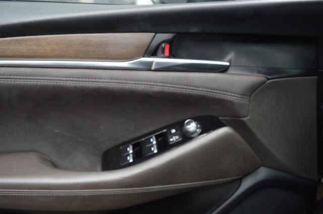 Mazda 6 2.0 S.A.-G Signature