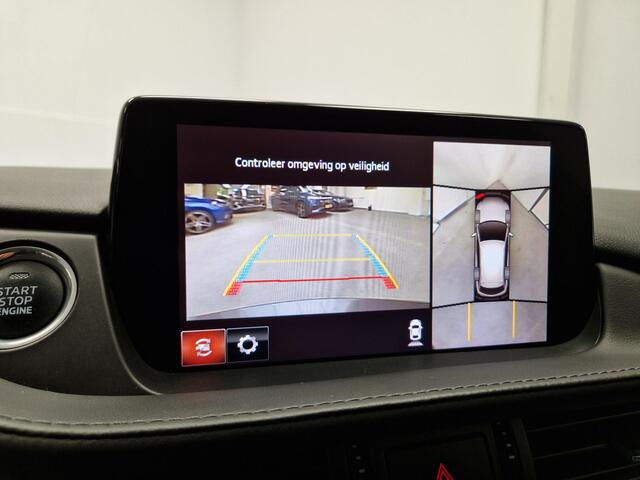 Mazda 6 Sportbreak 2.0 SkyActiv-G 165 Luxury | TREKHAAK | CARPLAY | LEDER | HEAD-UP | STOELKOELING |
