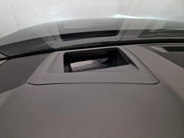 Mazda 6 Sportbreak 2.0 SkyActiv-G 165 Luxury | TREKHAAK | CARPLAY | LEDER | HEAD-UP | STOELKOELING |