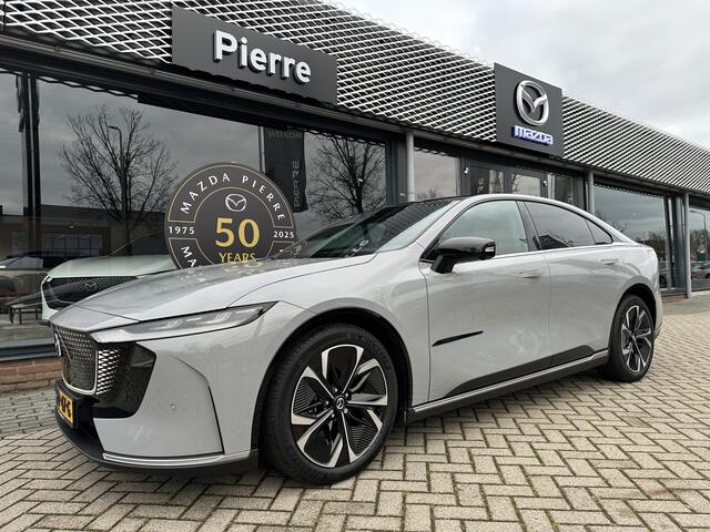 Mazda 6 6e Takumi Plus Long Range 80 kWh | NAVI | PANORAMADAK | 19 INCH LMV | 17% BIJTELLING WINTERPAKKET | 360 CAMERA | FULL LED