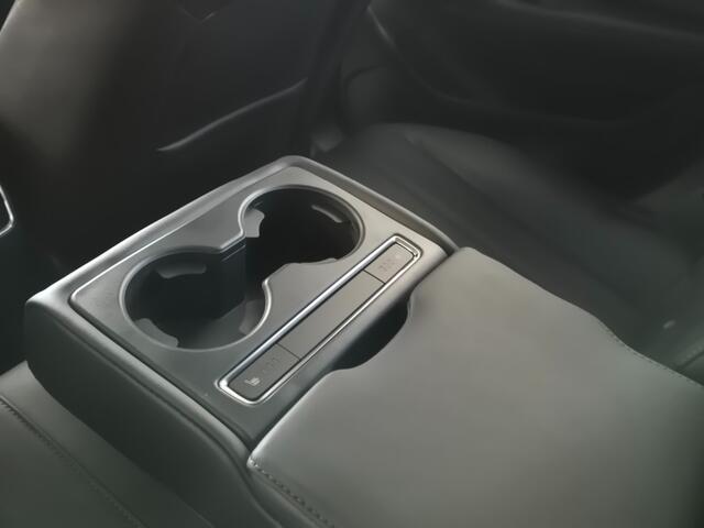 Mazda 6 SPORTBREAK SKYACTIV-G 2.0 165 EXCLUSIVE-LINE / Comfort pack