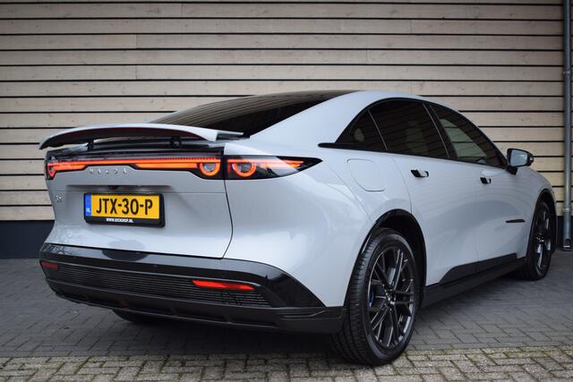 Mazda 6 6e Takumi Plus 68.8 kWh - Black Edition