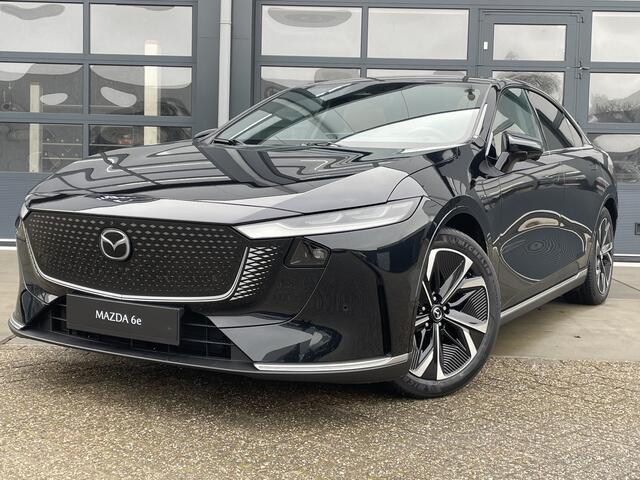 Mazda 6 6e Takumi Plus 68.8 kWh NAVI | RONDOMZICHT CAMERA | LUXE SUEDE/LEDER INTERIEUR | PANORAMADAK | 19 INCH LMV APPLE CARPLAY | WINTERPAKKET