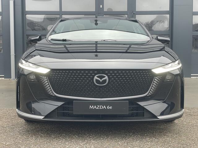 Mazda 6 6e Takumi Plus 68.8 kWh NAVI | RONDOMZICHT CAMERA | LUXE SUEDE/LEDER INTERIEUR | PANORAMADAK | 19 INCH LMV APPLE CARPLAY | WINTERPAKKET