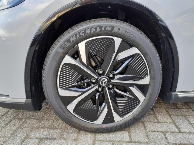 Mazda 6 6e Takumi Plus 68.8 kWh Mengelers actieprijs: ¤ 44.645,00*