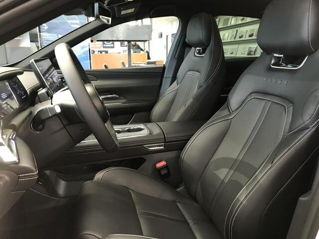 Mazda 6 6e Takumi 68.8 kWh , Nieuwe Auto, 10 KM, Voorraadvoordeel ¤ 5.000,-, Leder, Adap.Cruise, Sony, Navi, Apple Carplay, 360 Camera, HUD, Stoelverwarming/ventilatie, LMV 19 Inch