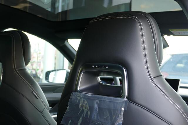 Mazda 6 6e Takumi 68.8 kWh | Voorraad auto | Snel rijden | Foto's ter illustratie |