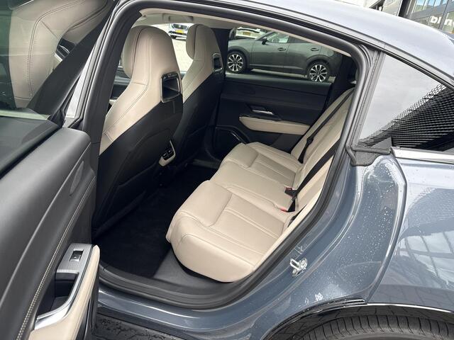 Mazda 6 6e Takumi Long Range 80 kWh BTW Auto / Netto Deal