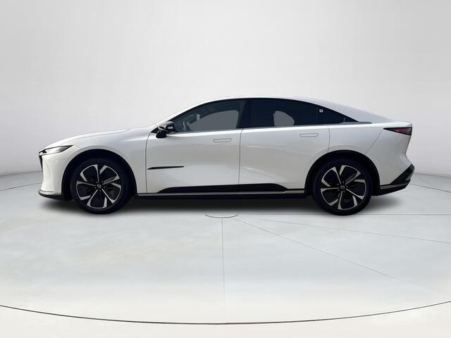 Mazda 6 6e Takumi Business Edition 68.8 kWh | 1.000,- Jubileum korting! | Zwart leder | 360 Camera | Geheugenstoelen | Panorama Dak | Headupdisplay | Adaptieve Cruise control | Sony premium audio | Dodehoeksensoren |