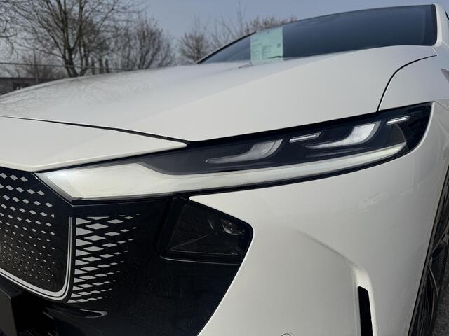 Mazda 6 6e Takumi Business Edition 68.8 kWh | 1.000,- Jubileum korting! | Zwart leder | 360 Camera | Geheugenstoelen | Panorama Dak | Headupdisplay | Adaptieve Cruise control | Sony premium audio | Dodehoeksensoren |