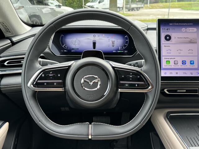 Mazda 6 6e Takumi 68.8 kWh NL- Auto, Btw, Navigatie, Apple Carplay /Android Auto. Leer pakket, Panorama dak, 360 Camera, Stoelverwarming, Stoelventilatie, Keyless, Elektr-a-klep.