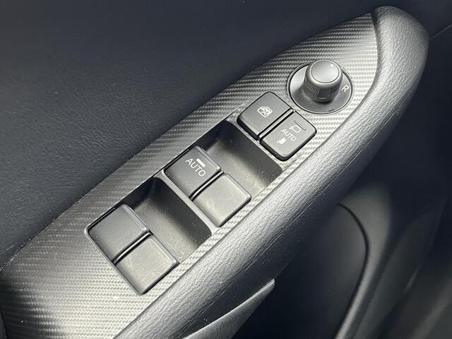 Mazda CX-3 2.0 SkyActiv-G 121 Sportive | TREKHAAK | STOELVERWARMING | 18"LM VELGEN | NAVIGATIE | CARPLAY | NED. AUTO | 1e EIGENAAR | DEALER ONDERHOUDEN |