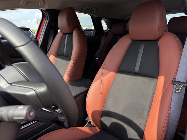 Mazda CX-30 2.5 e-SkyActiv-G M Hybrid Exclusive-line Elektrische memory stoelen | Stoel/stuur verwarming | Achteruitrijcamera | Bose geluidsysteem | Microvezel bekleding