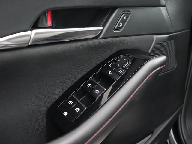 Mazda CX-30 2.5 e-SkyActiv-G M Homura (Navi / Camera / Head Up / Carplay)