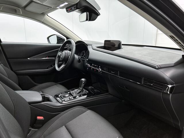 Mazda CX-30 2.5 e-SkyActiv-G M Hybrid Homura Interesse in dit voertuig? Hij is uitsluitend te bezichtigen op afspraak.