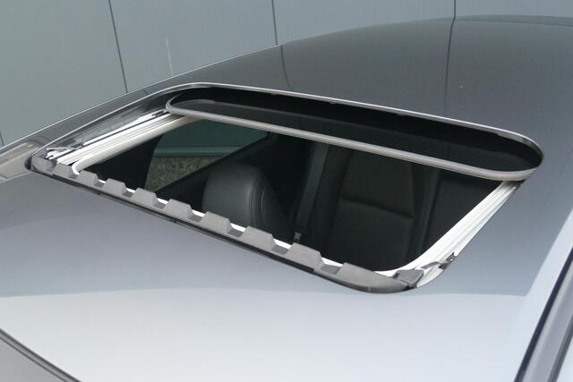 Mazda CX-30 2.0 e-SkyActiv-X M Hybrid Luxury | ALL-SEASON | TREKHAAK | PANO | BOSE | HEAD-UP | RIJKLAARPRIJS |