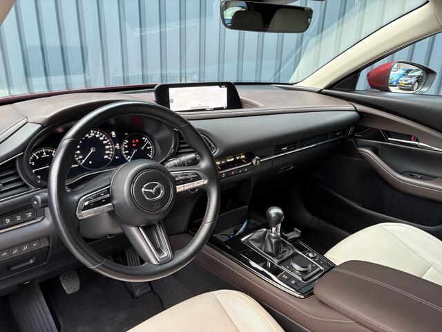Mazda CX-30 2.0 e-SkyActiv-X M Hybrid Luxury | Leder | Stoelgeheugen | Bose | Head Up | Stoel & Stuur verw. | Prijs Rijklaar!!
