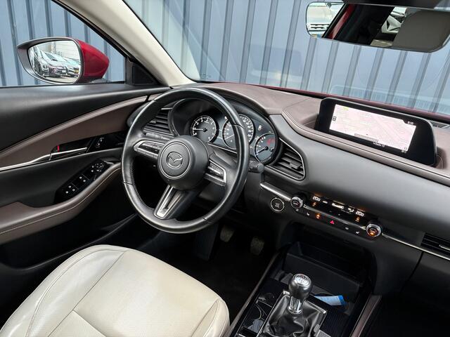 Mazda CX-30 2.0 e-SkyActiv-X M Hybrid Luxury | Leder | Stoelgeheugen | Bose | Head Up | Stoel & Stuur verw. | Prijs Rijklaar!!