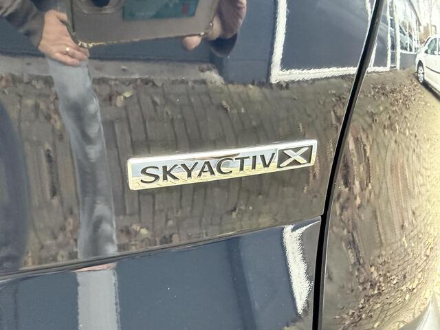 Mazda CX-30 2.0 e-SkyActiv-X M Hybrid Luxury Automaat / Airco clima/ Navigatie/ Cruise/ Apple carplay/ PDC/ Camera/ LED/ Lederen bekl.