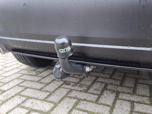 Mazda CX-30 2.0 e-SkyActiv-G M Hybrid Homura | Navigatie/Android/Apple Carplay | LM Velgen 18" | Voorstoelen Verwarmd | Cruise Control Adaptief | Kunstleren Bekleding | Airco |