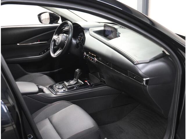 Mazda CX-30 186pk M Hybrid Sportive | BLACKEDITION! | AppleCarplay/AndroidAuto | Armsteun | Camera | StuurVerwarming | Adaptieve Cruise Control | Climate Control | Navigatie | Dodehoekdetectie | AUTOMAAT | Elektrische Achterklep |