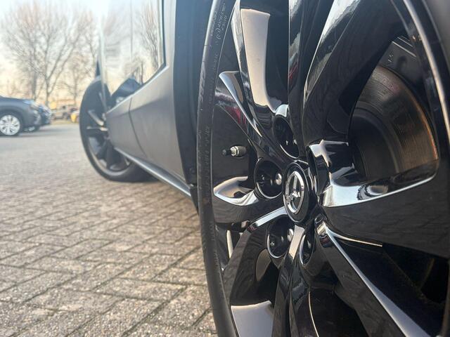 Mazda CX-30 2.0 e-SkyActiv-X M Hybrid Nagisa