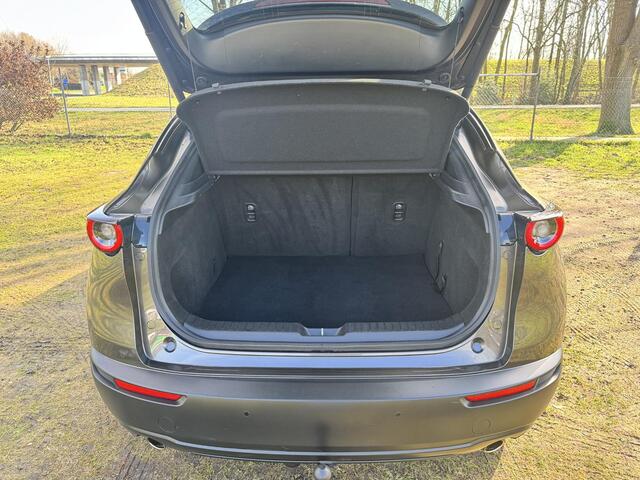 Mazda CX-30 2.0 e-SkyActiv-G M Hybrid Comfort Automaat | BOSE AUDIO | 360 GRADEN CAMERA | ADAP. CRUISE | STOEL-STUURVERWARMING |