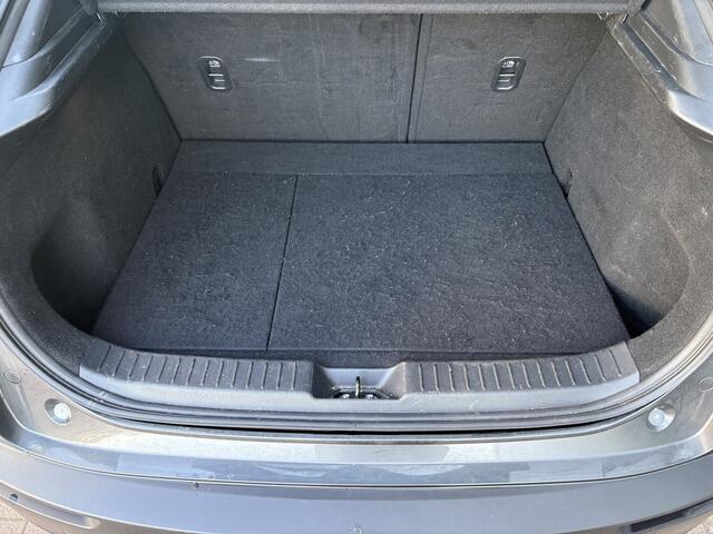 Mazda CX-30 2.0 e-SkyActiv-X 185pk Auomaat Comfort KEYLESS/ADAPT.CRUISE/DODEHOEK/CAMERA/WINTERPACK