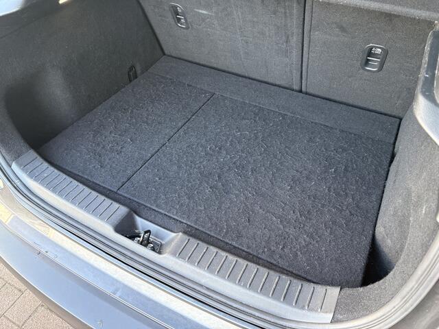 Mazda CX-30 2.0 e-SkyActiv-X 185pk Auomaat Comfort KEYLESS/ADAPT.CRUISE/DODEHOEK/CAMERA/WINTERPACK