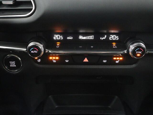 Mazda CX-30 2.0 e-SkyActiv-X M Hybrid Luxury | Leder | Stoelverwarming | Head-Up | Adaptive cruise | Camera | BOSE Sound | Carplay | Navigatie | Keyless | Full LED | Memory | Parkeerhulp