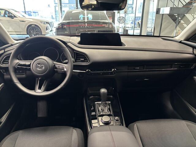 Mazda CX-30 2.5 e-SkyActiv-G 140 M Hybrid Homura , Demovoordeel ¤ 5.889,-, Automaat, Navi, Adap.Cruise, Clima, Apple Carplay, Camera, PDC, HUD, Stoelverwarming, 18" LMV