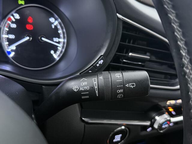 Mazda CX-30 2.0 e-SkyActiv-X M Hybrid Luxury | Trekhaak | Schuifdak | 360 Camera |