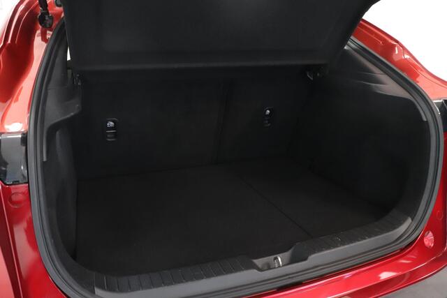 Mazda CX-30 2.0 e-SkyActiv-X M Hybrid Comfort | Camera | Adaptieve cruise | Navigatie | Stuur & stoel verwarming |