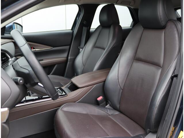 Mazda CX-30 2.0 e-SkyActiv-X M Hybrid | Leder | Camera | Head-Up | Org. NL