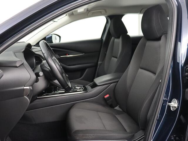 Mazda CX-30 2.0 e-SkyActiv-X M Hybrid Comfort | Stoel & stuurverwarming | Head-Up | Adaptive cruise | Carplay | Camera | Navigatie | 18'' | Keyless | Climate control | Bluetooth
