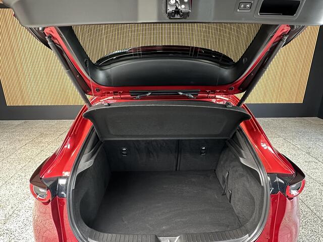 Mazda CX-30 2.0 e-SkyActiv-G M Hybrid Comfort AWD | Trekhaak | 360 Camera | Lederen stoelen