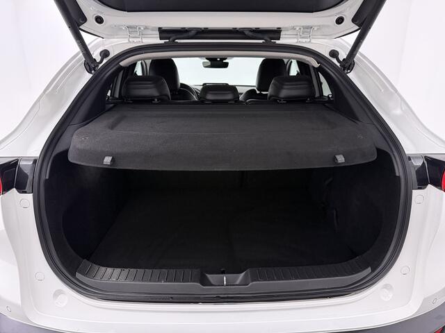 Mazda CX-30 2.0 e-SkyActiv-X M Hybrid Luxury | Trekhaak | i-Activesense Pack |